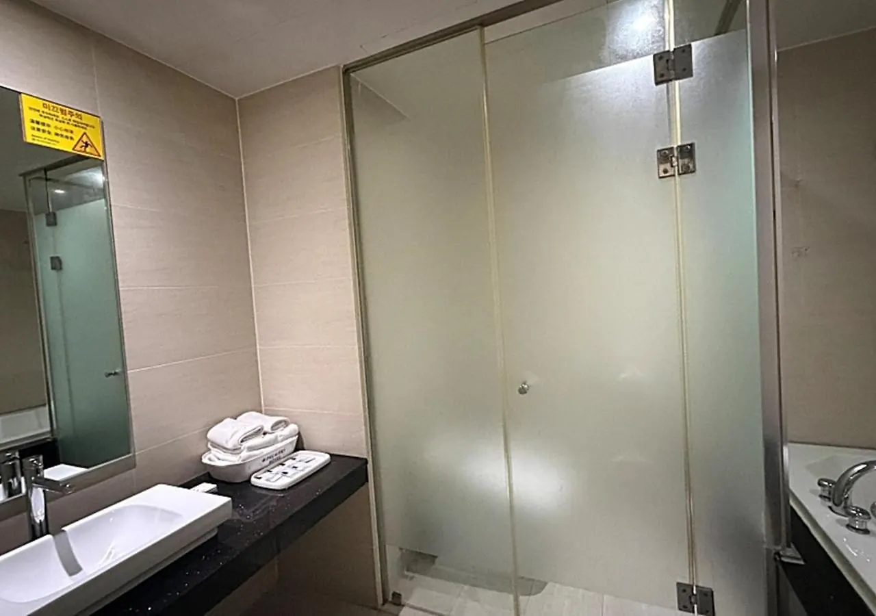 Wolmido Premiers Hotel Incheon