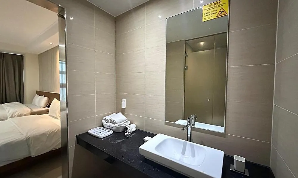 Wolmido Premiers Hotel Incheon 3*,  South Korea