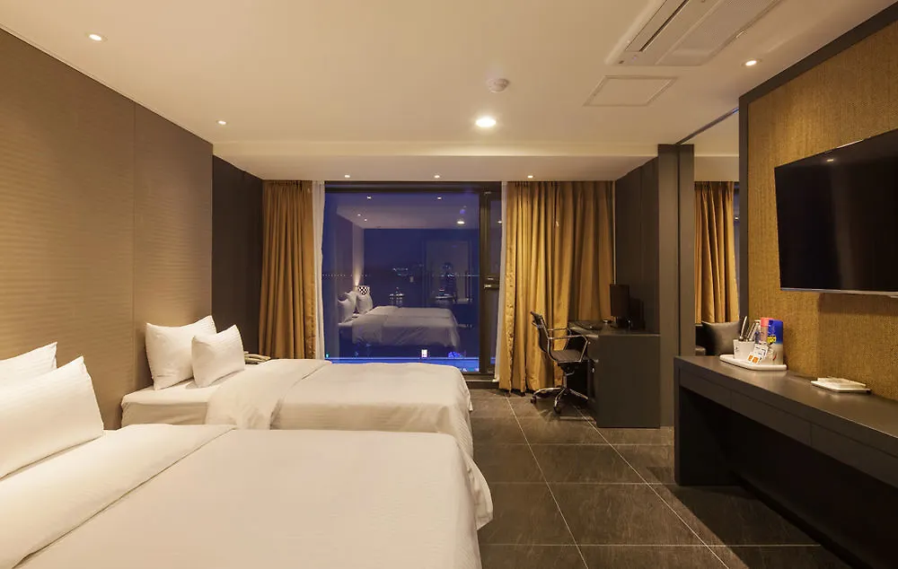 Wolmido Premiers Hotel Incheon 3*,  South Korea