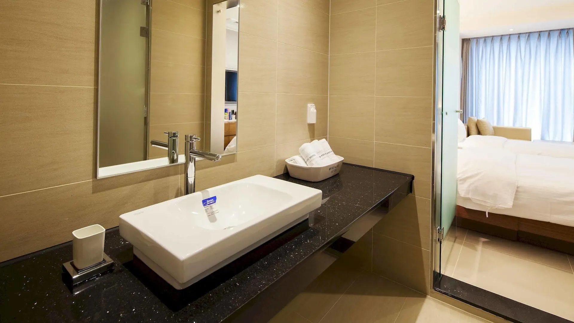 Wolmido Premiers Hotel Incheon 3*,  South Korea